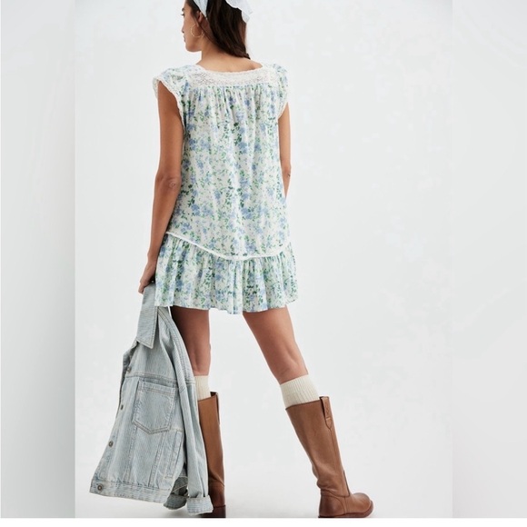 NWOT Free People Alessia Printed Mini Floral Dress Size Medium - Picture 3 of 13